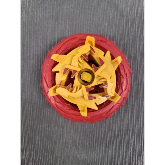 Beywheelz Beyblade Raging Shredder Zurafa with Launcher - Picture 3 of 3
